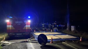 V Plaveckom Štvrtku budujú dezinfekčné brány na vjazde a výjazde, Foto: DHZ Láb