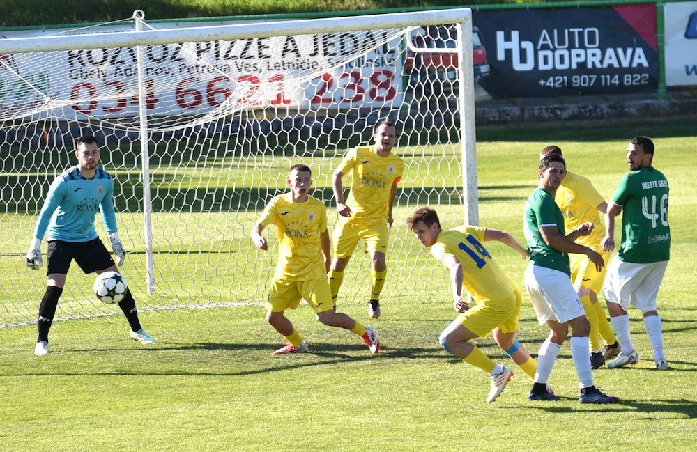Foto zo zápasu Gbely - Lednické Rovne 1:0. Foto: Ján Bolebruch